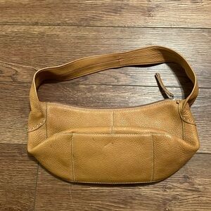 Small shoulder tan Fossil purse